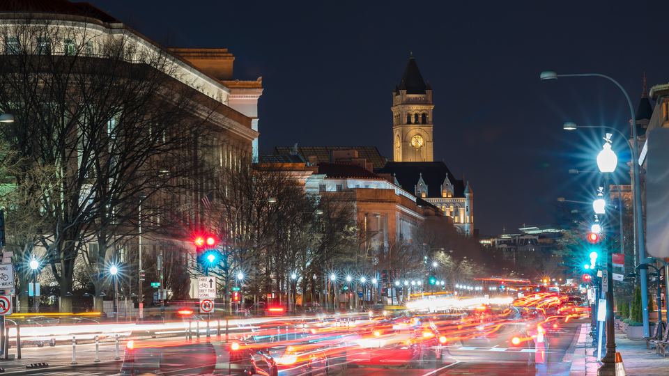 DOJ employee throws sandwich at federal law enforcement in D.C.