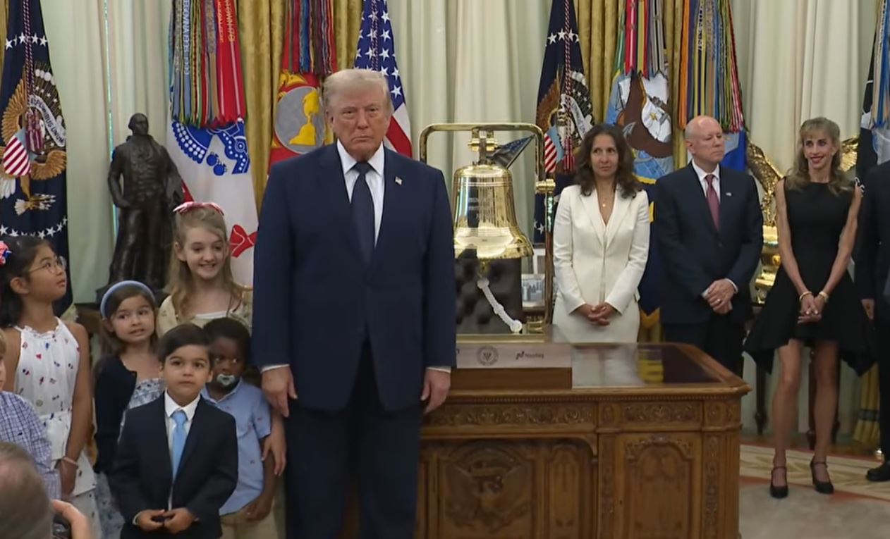 President Trump rings opening bells of NYSE and Nasdaq to celebrate ‘Trump Accounts’ launch