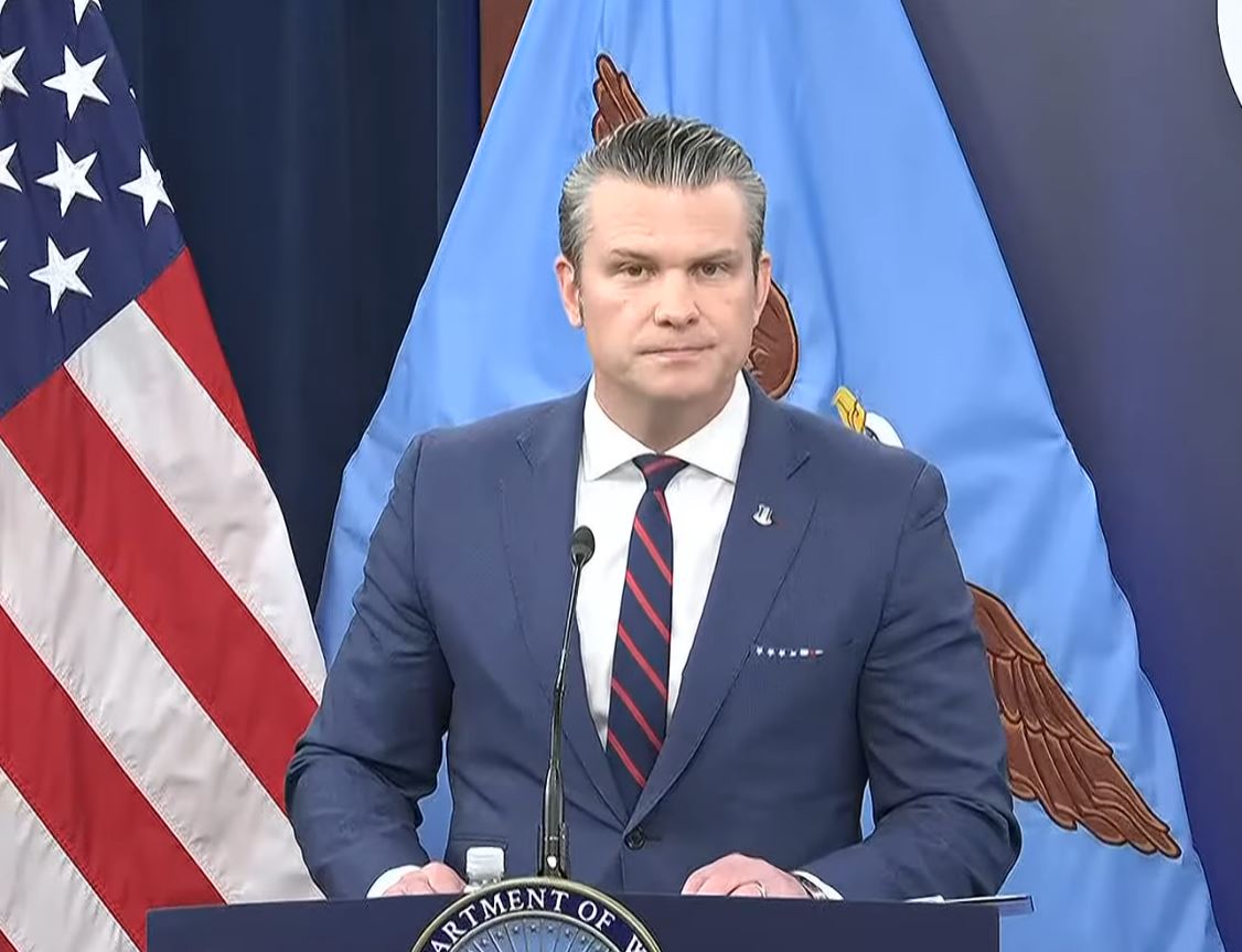 SecWar says there are no plans for U.S. to host Middle Eastern refugees