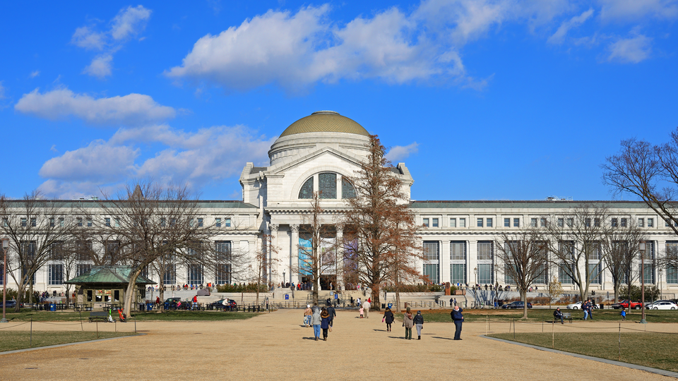 White House announces review of Smithsonian institution